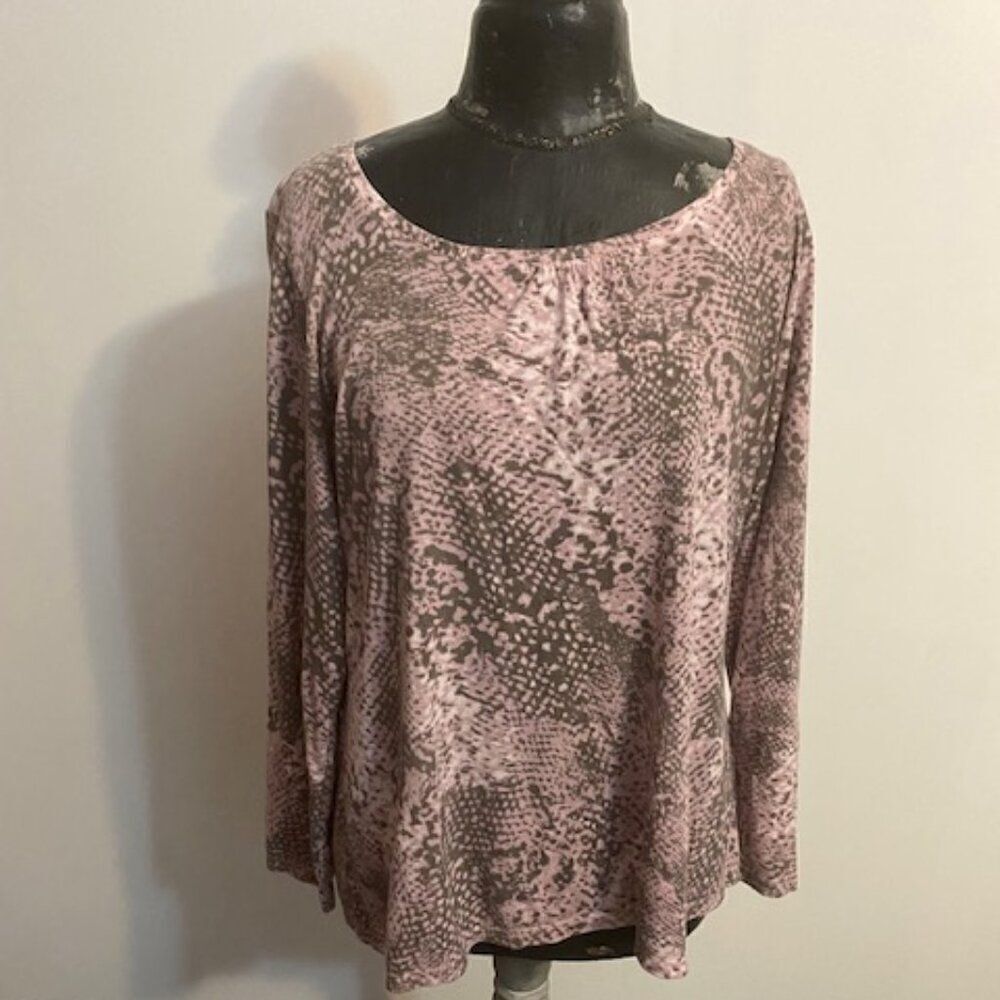 Liz Claiborne Pink/Gray Snakeskin print pullover tunic, size 1X